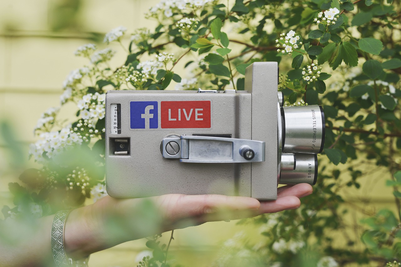 How Real Estate Agents Can Win at Facebook Live
